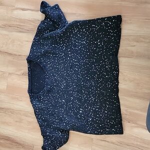 Black short sleeved sweat knit shirt